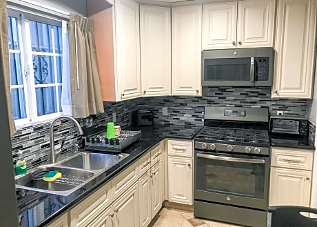Family Studio with Kitchen