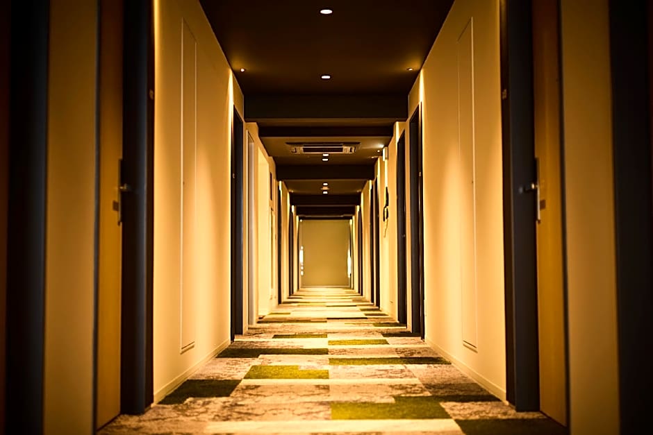 RIHGA Place Kyoto Shijokarasuma