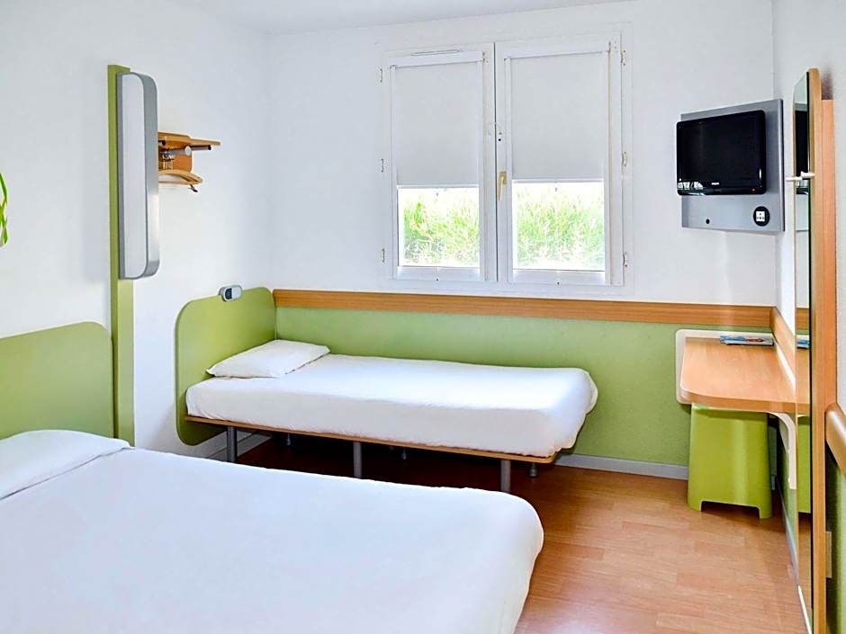 ibis budget Aubagne Paluds Agora