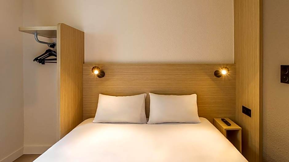 Premiere Classe Marne La Vallee - Saint Thibault Des Vignes