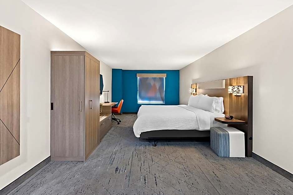 Holiday Inn Express & Suites Perry By IHG
