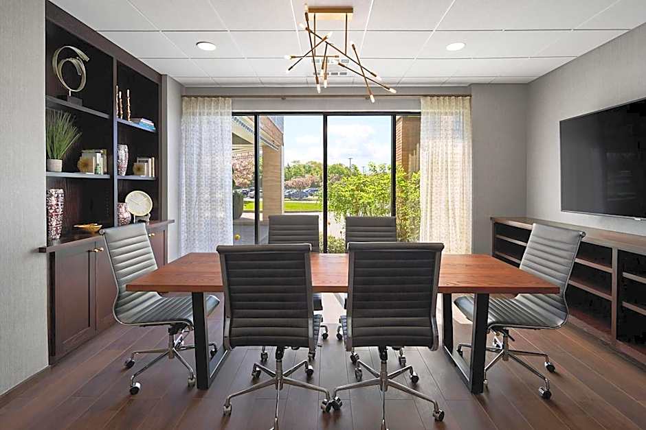 Crowne Plaza Providence Warwick Airport By IHG