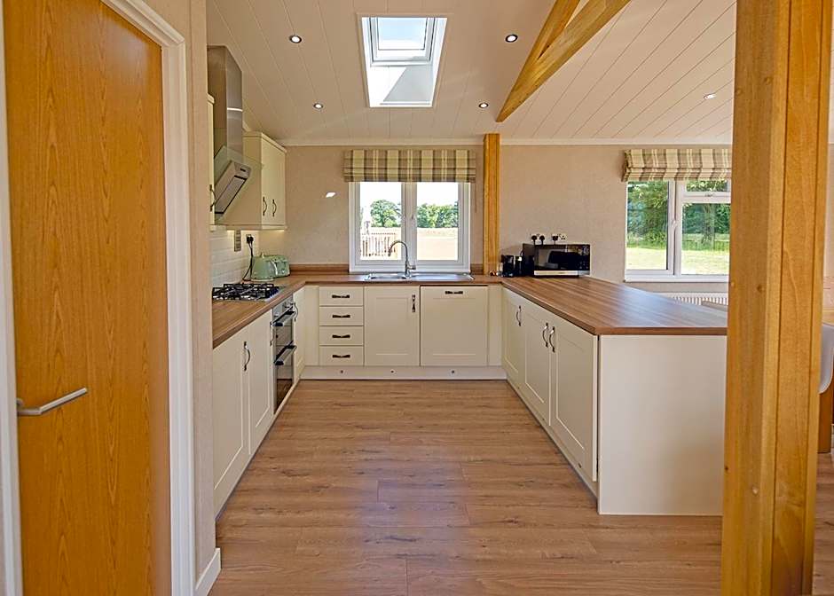 Athelington Hall Farm Lodges