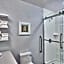 Hampton Inn By Hilton Alexandria-Old Town/King St. Metro