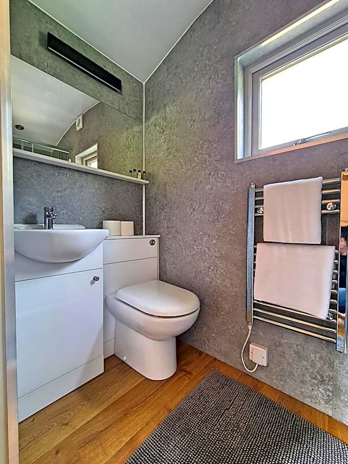 Peak District Shepherds Hut