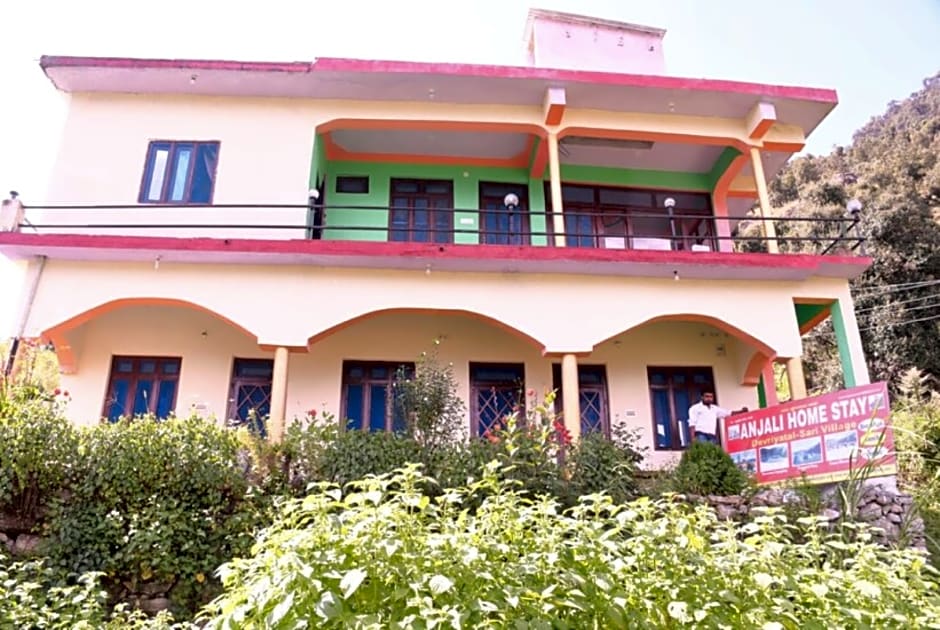 Goroomgo Anjali Home Stay Deoriatal Uttarakhand