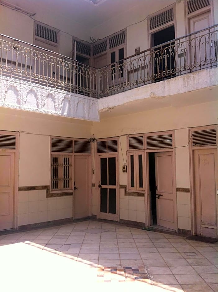 Hotel Bajrang