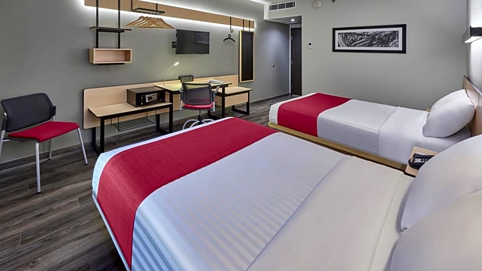 City Express Plus by Marriott Puerto Vallarta