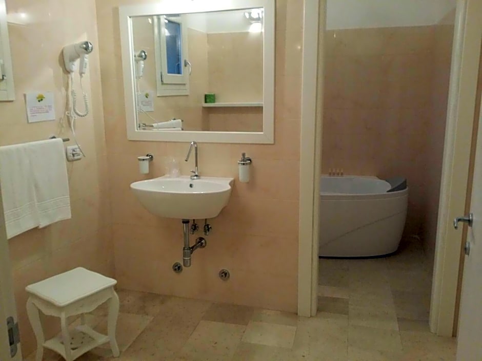 Antica Masseria Ficazzana - Tenuta