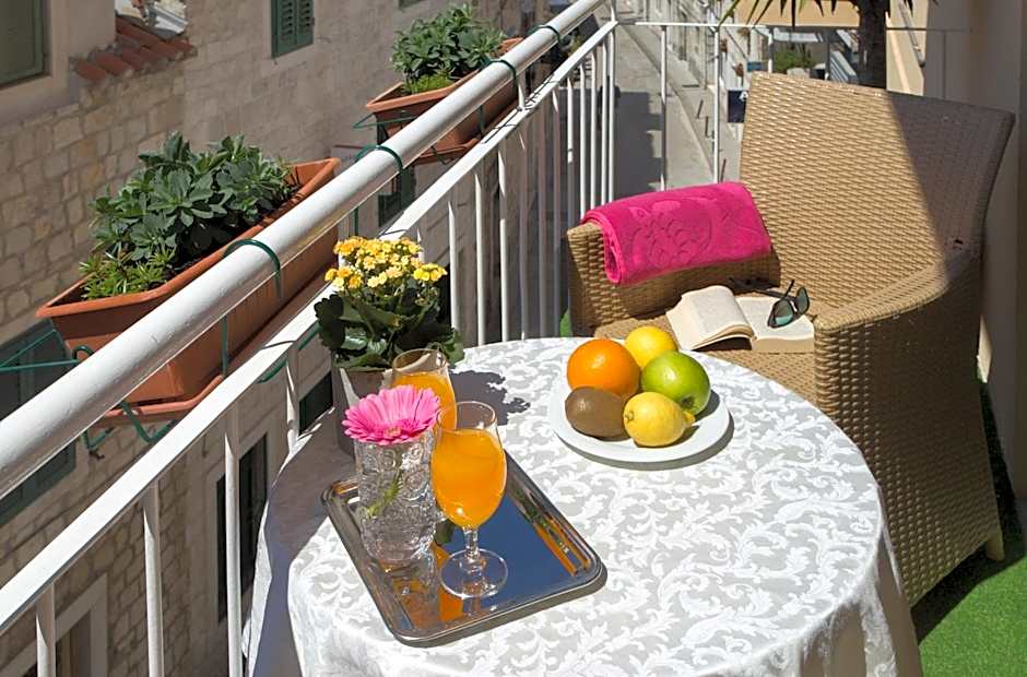 Royal Suites