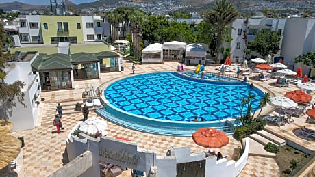 Mandalinci Beach Hotel - Alojamientos en TURGUTREIS