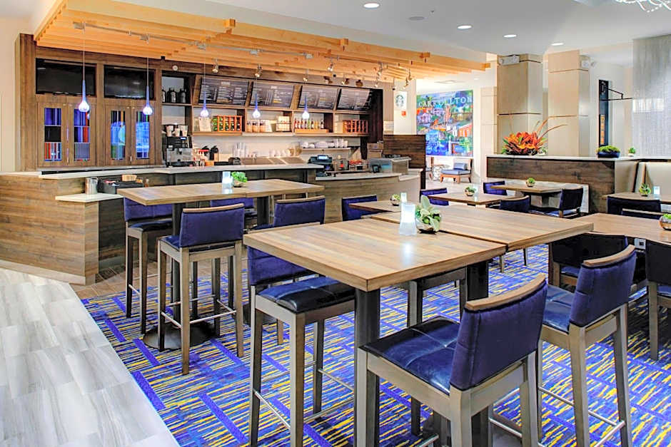 Courtyard by Marriott Carrollton