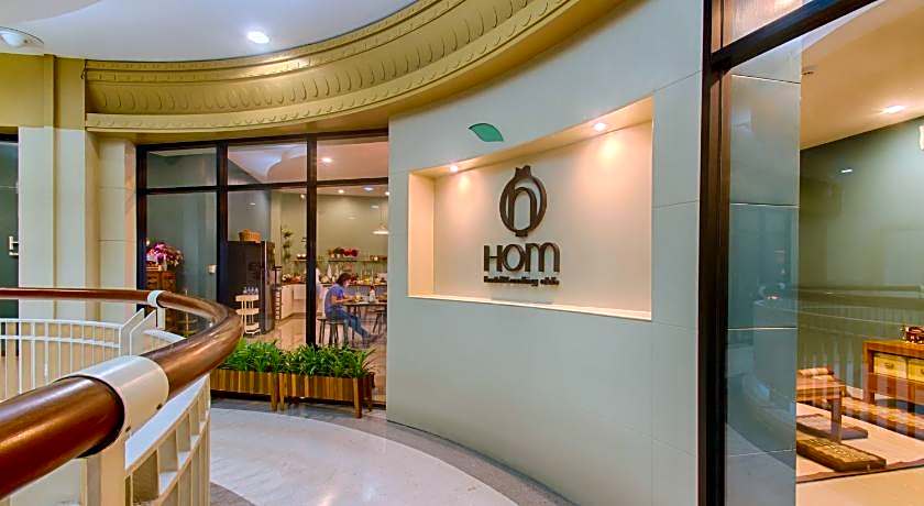 Hom hostel & Cooking club