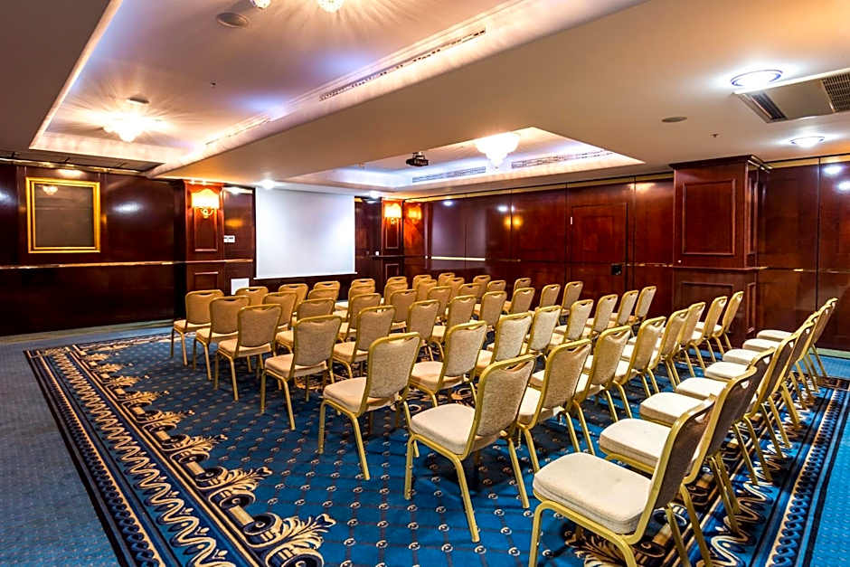 Hotel President Solin