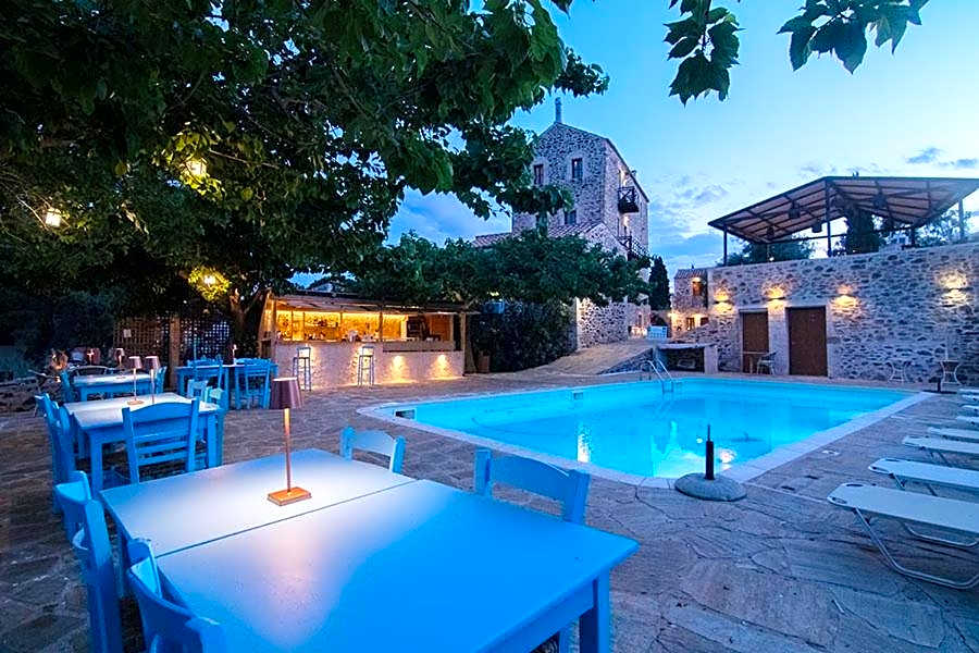 Petropoulakis Tower — 50 fotoğraftan 1. fotoğraf
