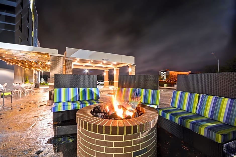 Home2 Suites By Hilton Evansville