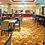 Holiday Inn Express and Suites Hotel - Pauls Valley