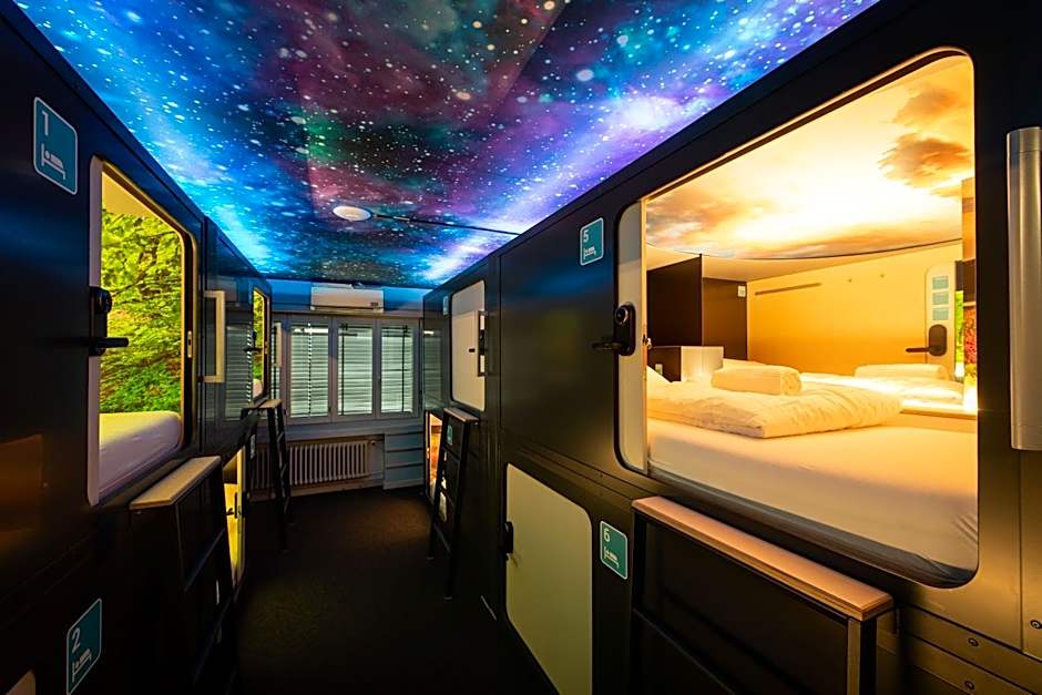 Capsule Hotel - Lucerne TheLAB