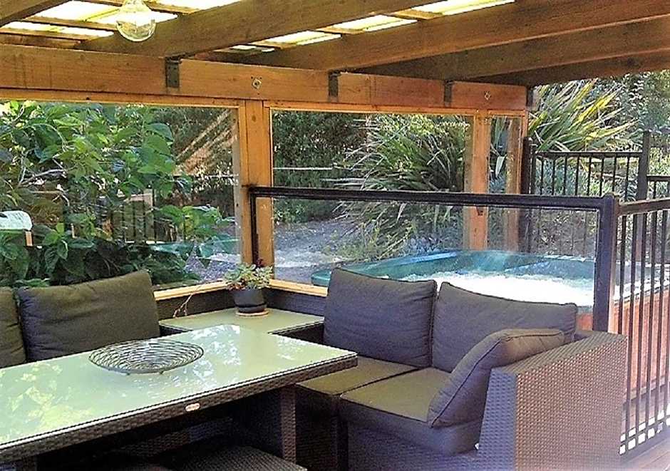 Sutton Spring Art Retreats