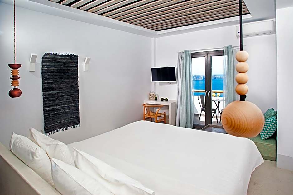 Amity Suites - Adults Only