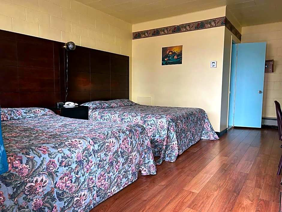 Motel R-100