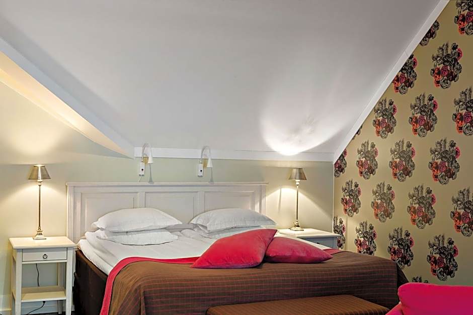 Best Western Plus Edward Hotel