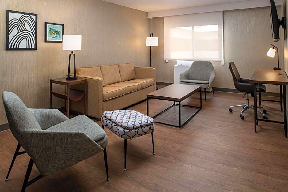 Four Points by Sheraton Bellingham Hotel & Conference Center