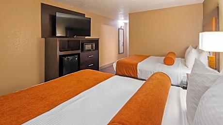 Queen Room with Two Queen Beds - Non-Smoking