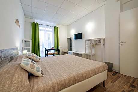Double or Twin Room with Private Bathroom