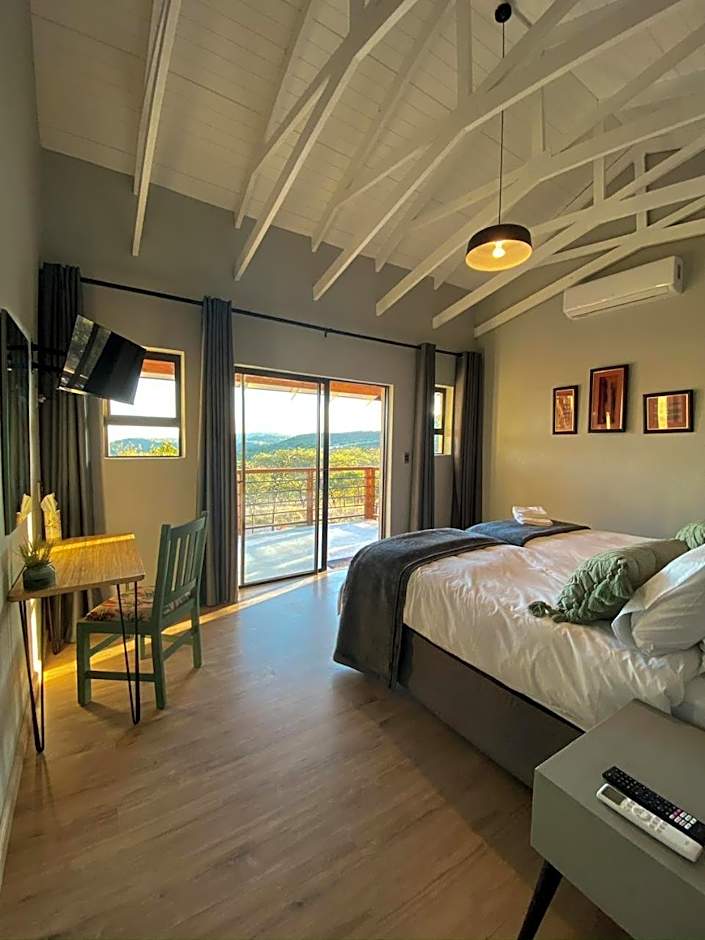 Khululeka Safaris Lodge