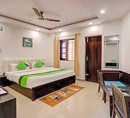 Itsy Hotels NV, Tapovan