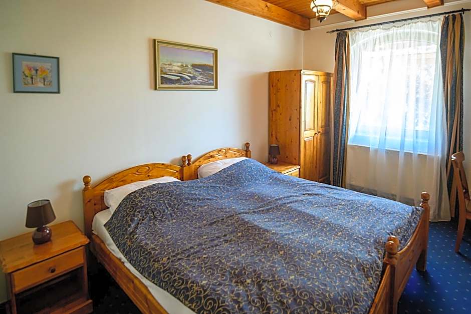 Tekergő Motel és Étterem