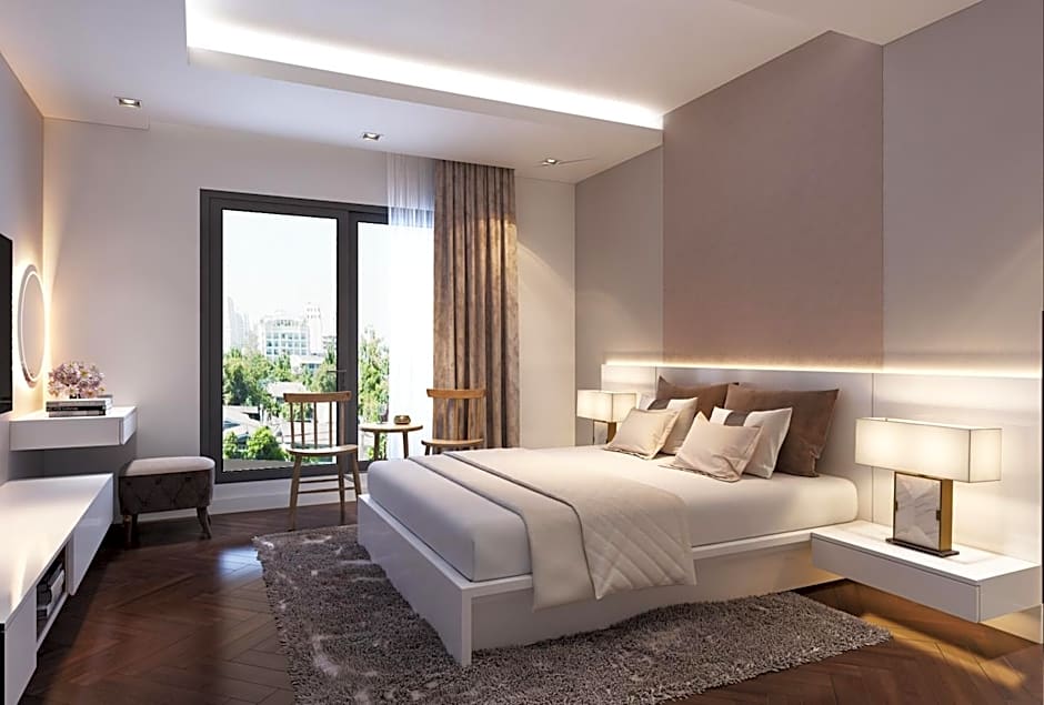 HA NOI HOTEL near Tan Son Nhat Airport - FREE Airport Pick-Up and Drop-Off Available 24 Hours a Day