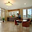 Harbor Inn & Suites