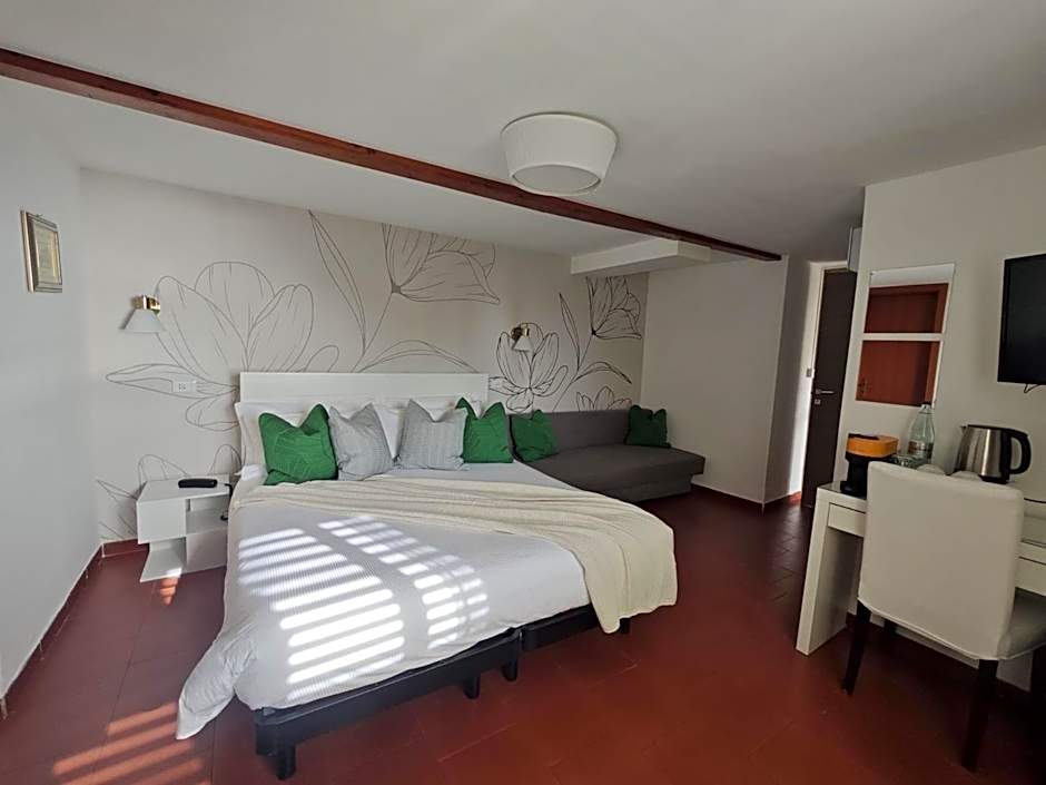 Villa Greta Hotel Rooms & Suites
