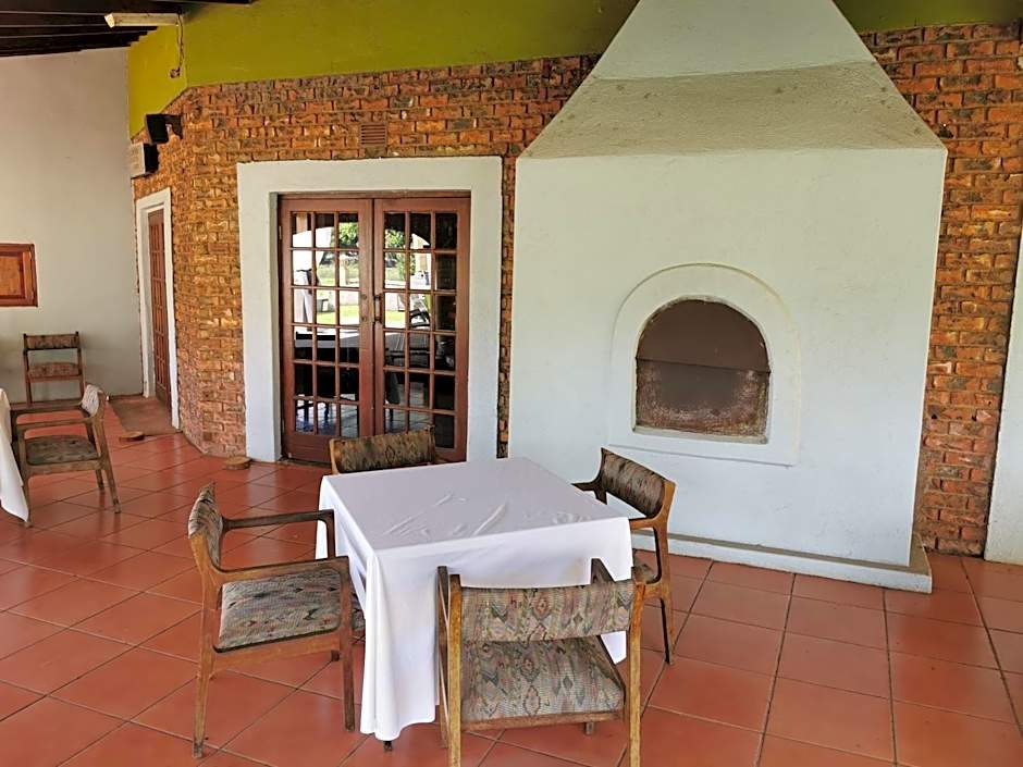 Floreat Riverside Lodge and Spa