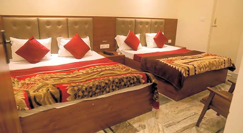 Pyrenees Hostel by Indian Culture