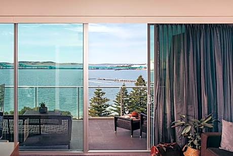 Luxury Suite with Ocean View