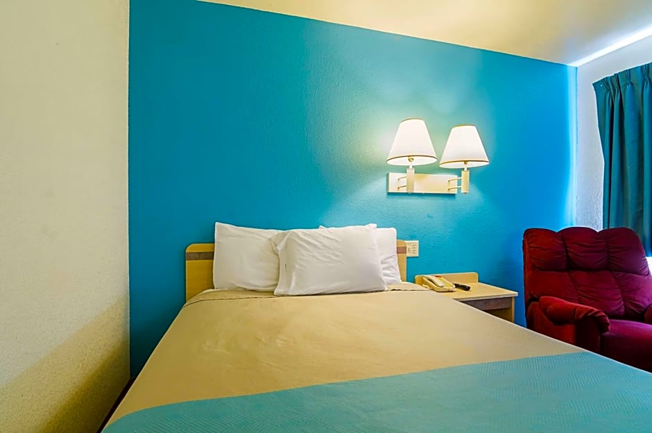 Motel 6-Mitchell, SD