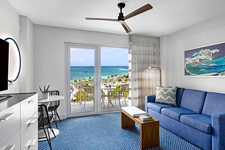 Villa, 2 Bedrooms, Balcony, Oceanfront (2 Double Beds)