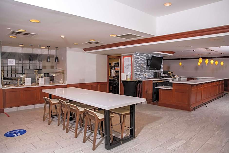 Hilton Garden Inn Erie