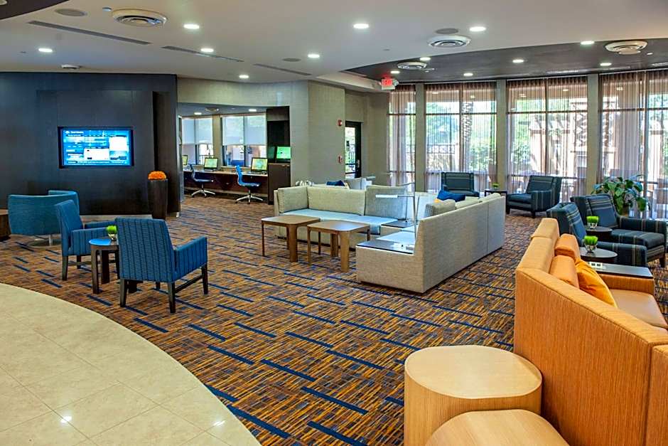 Courtyard by Marriott Pensacola Downtown