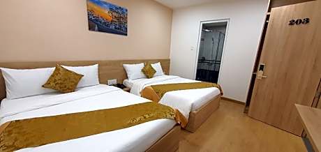 Family Room (Non View)