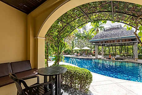 Studio with Pool View