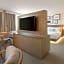 The Belamar Hotel Manhattan Beach, Tapestry Collection by Hilton
