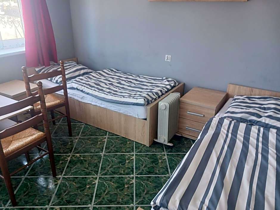 Motelik Lukitas