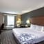 La Quinta Inn & Suites by Wyndham Richmond South