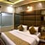 Hotel Wisteria blue