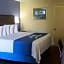 Days Inn by Wyndham Hampton Near Coliseum Convention Center