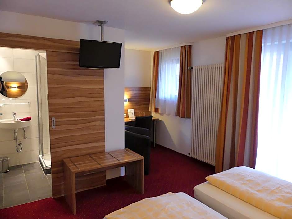 Hotel KRONE Garni